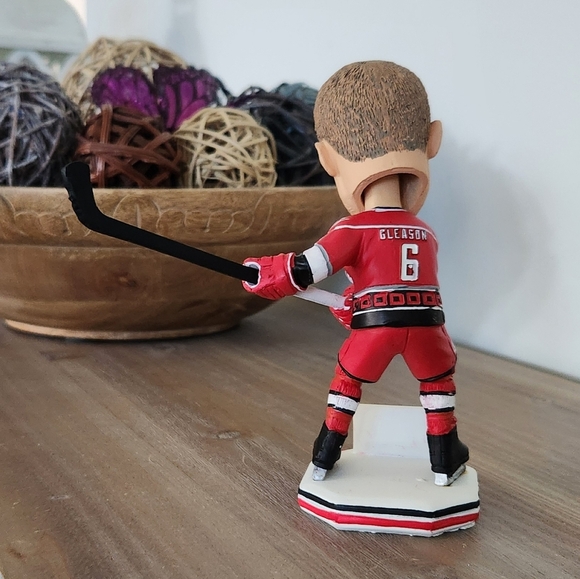 🏒 Carolina Hurricanes Tim Gleason Bobblehead – Limited Edition 2010, Boxed - Picture 13 of 16
